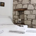 Отель Jakamar 2*